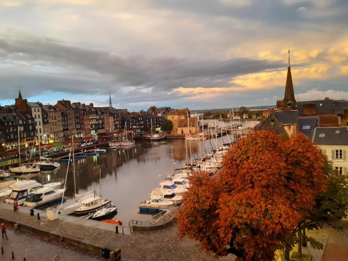 Le17Ho Otel Honfleur Dış mekan fotoğraf